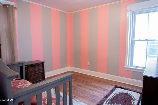 818 Bedford Road, Schenectady, NY 12308