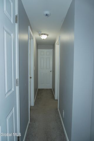 818 Bedford Road, Schenectady, NY 12308