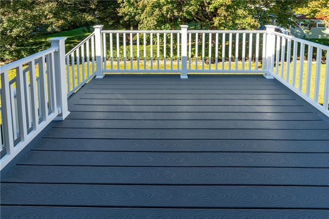 21 Carlson Circle, West Warwick, RI 02816