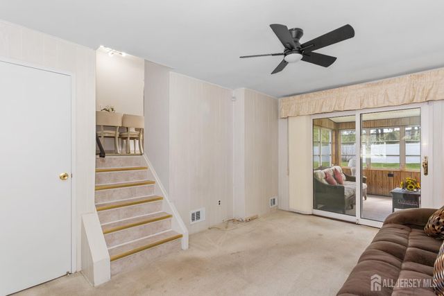 15 Pinho Avenue, Carteret, NJ 07008