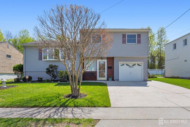 15 Pinho Avenue, Carteret, NJ 07008