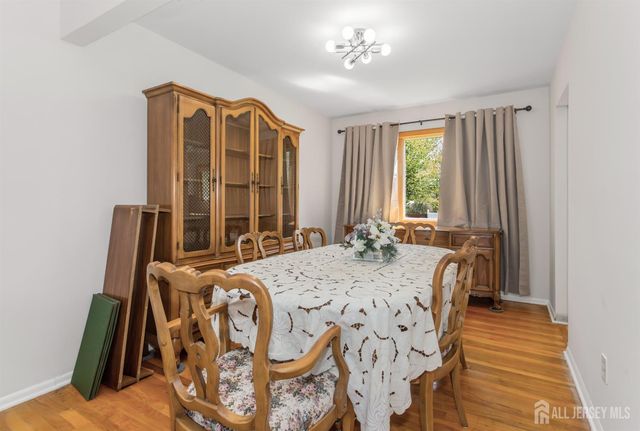 15 Pinho Avenue, Carteret, NJ 07008