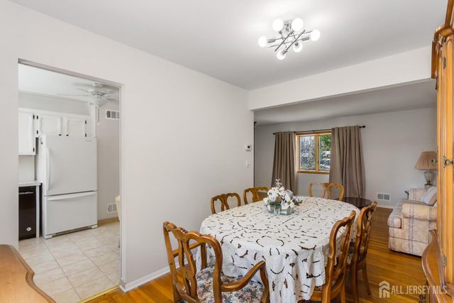 15 Pinho Avenue, Carteret, NJ 07008