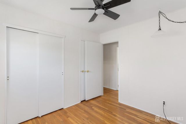 15 Pinho Avenue, Carteret, NJ 07008