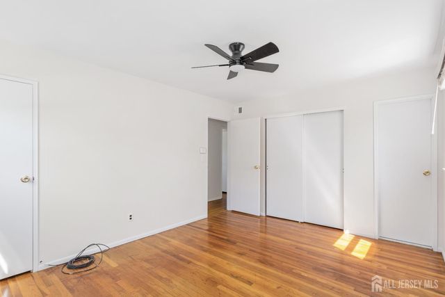 15 Pinho Avenue, Carteret, NJ 07008