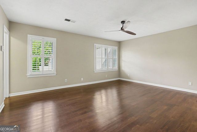 2752 Meadow Mere E, Atlanta, GA 30341