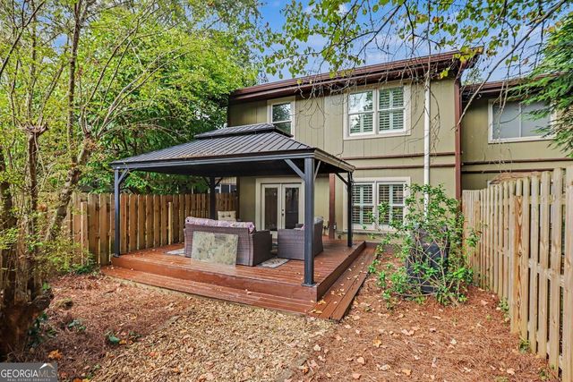 2752 Meadow Mere E, Atlanta, GA 30341