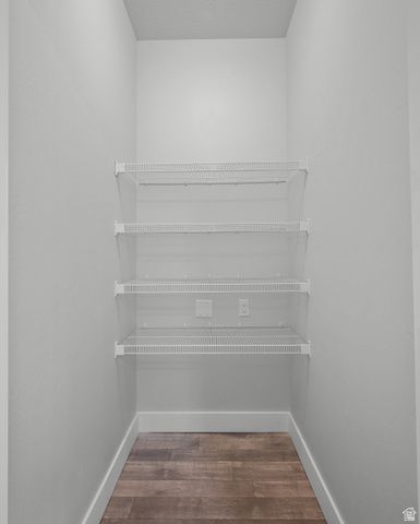 627 N EMERY LN, Vineyard, UT 84059