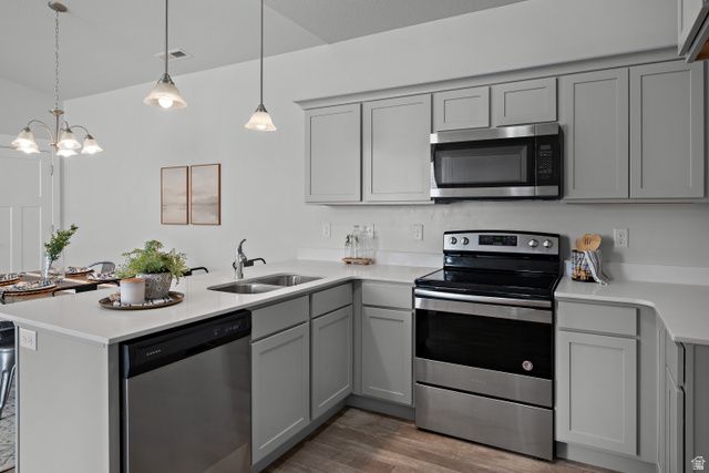 627 N EMERY LN, Vineyard, UT 84059