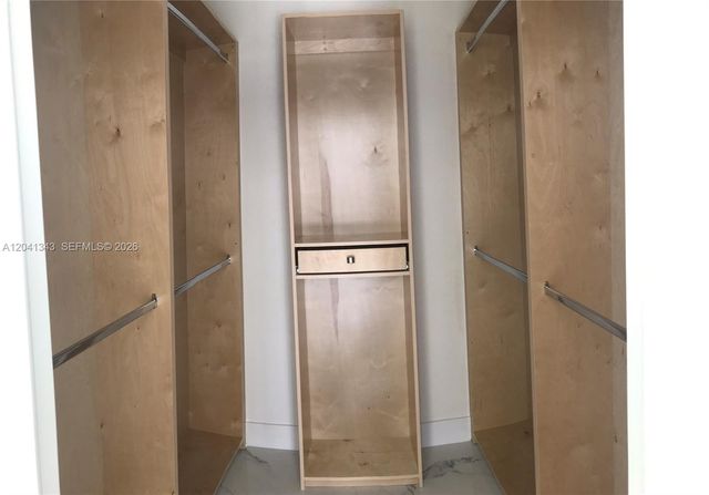 1901 Brickell Ave B2003, Miami, FL 33129