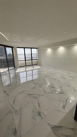 1901 Brickell Ave B2003, Miami, FL 33129