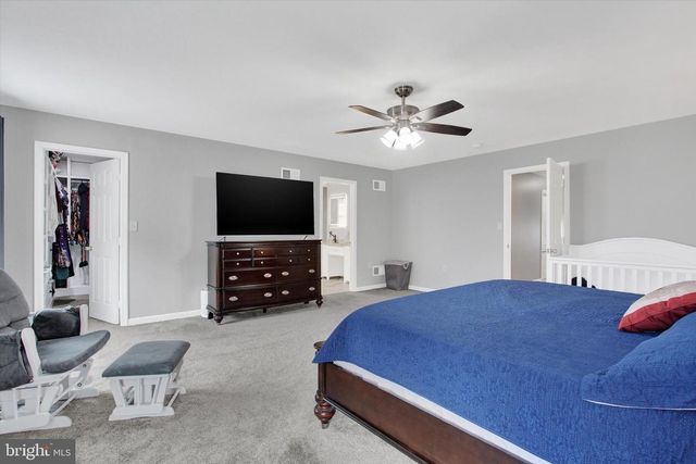 627 SADDLE RD, Palmyra, PA 17078