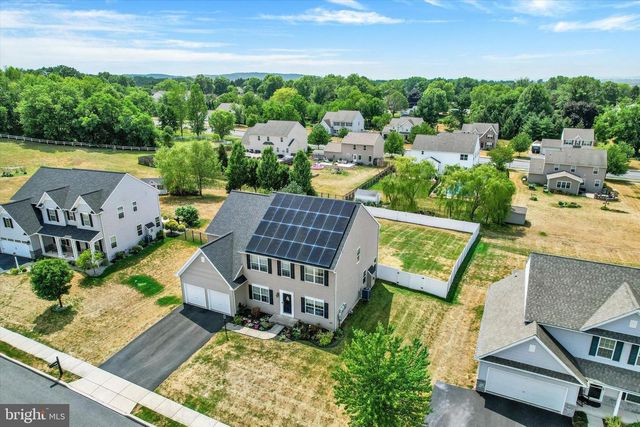 627 SADDLE RD, Palmyra, PA 17078