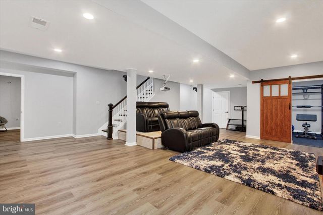 627 SADDLE RD, Palmyra, PA 17078
