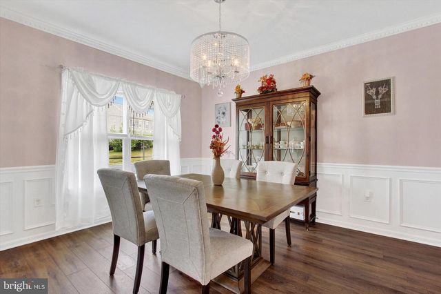 627 SADDLE RD, Palmyra, PA 17078