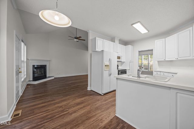 6215 Hilbert Ridge Drive, Holly Springs, NC 27540