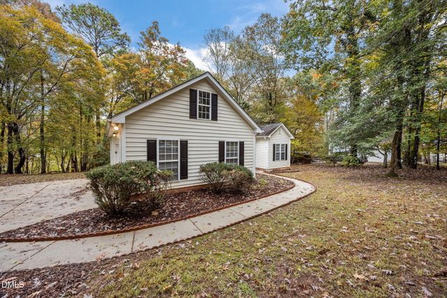 6215 Hilbert Ridge Drive, Holly Springs, NC 27540