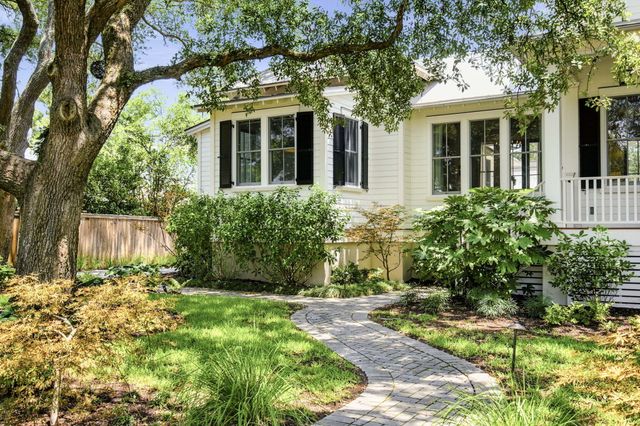 523 Deer Street, Mount Pleasant, SC 29464