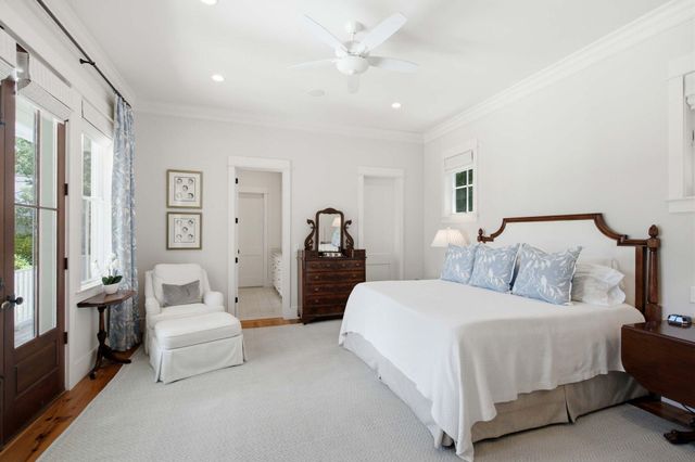 523 Deer Street, Mount Pleasant, SC 29464