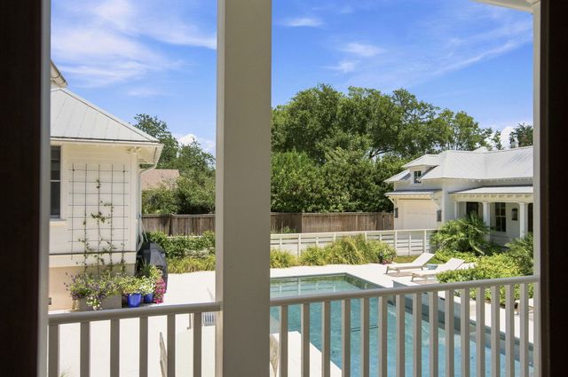 523 Deer Street, Mount Pleasant, SC 29464