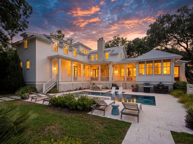 523 Deer Street, Mount Pleasant, SC 29464