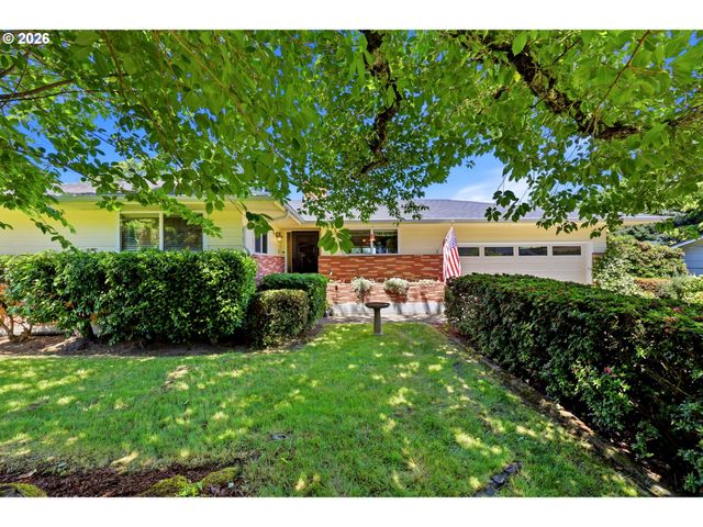 6841 Se CAVALIER St, Milwaukie, OR 97267