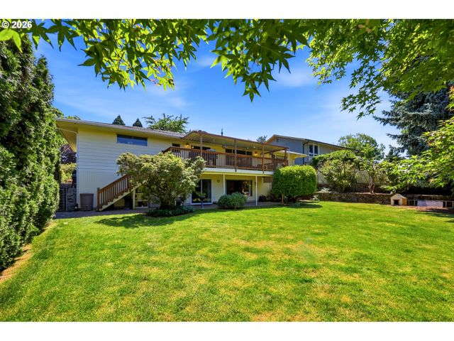 6841 Se CAVALIER St, Milwaukie, OR 97267