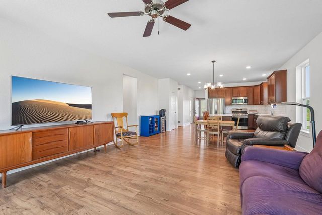2123 Summerset DRIVE, Mount Pleasant, WI 53406