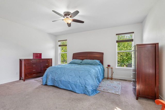 2123 Summerset DRIVE, Mount Pleasant, WI 53406