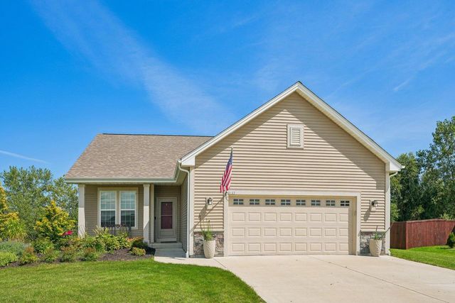 2123 Summerset DRIVE, Mount Pleasant, WI 53406
