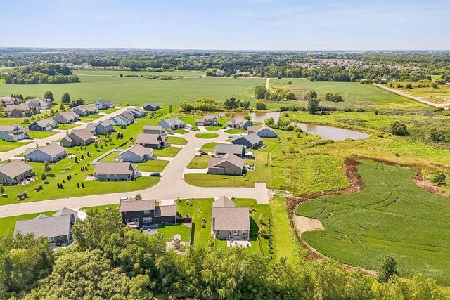 2123 Summerset DRIVE, Mount Pleasant, WI 53406
