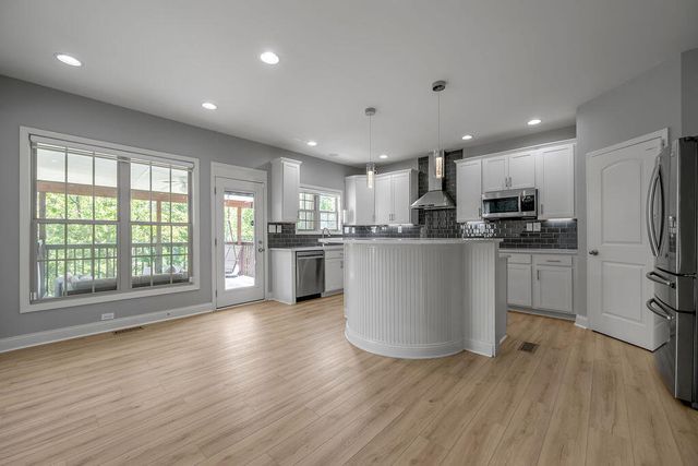 1828 Cattle Path, Lexington, KY 40509
