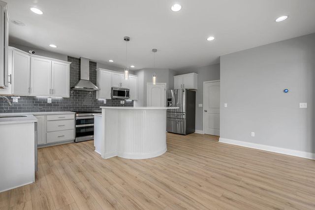 1828 Cattle Path, Lexington, KY 40509