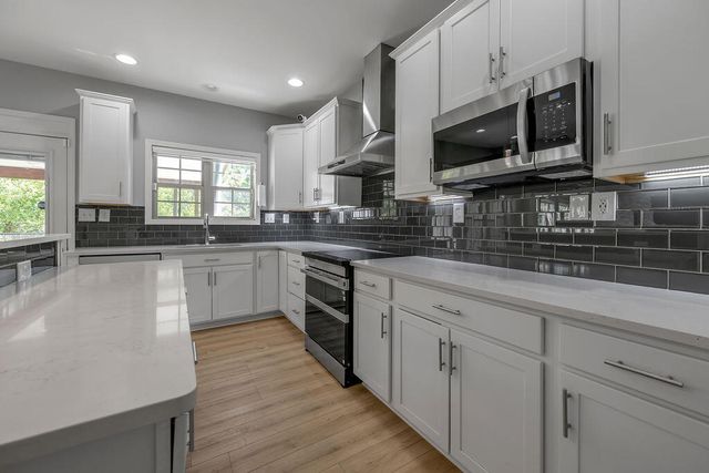 1828 Cattle Path, Lexington, KY 40509