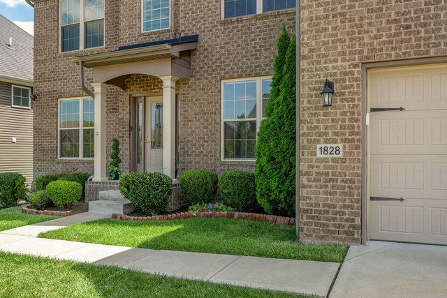 1828 Cattle Path, Lexington, KY 40509