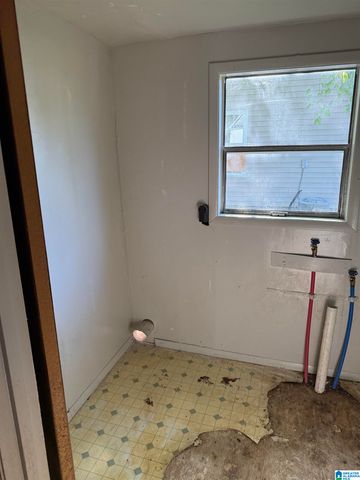 700 W 18TH STREET, Anniston, AL 36201