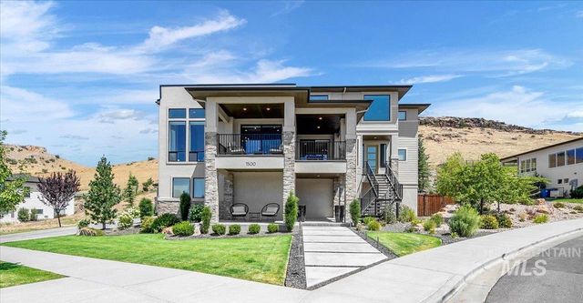 1500 S Trent Point Way, Boise, ID 83712