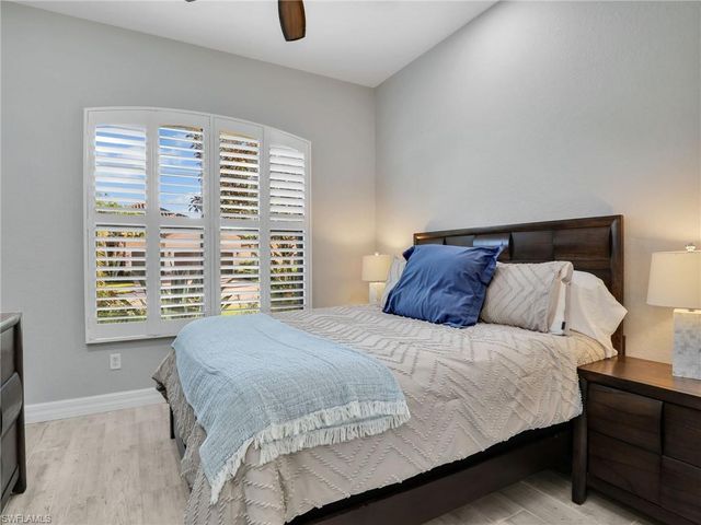 28524 Longford CT, Bonita Springs, FL 34135