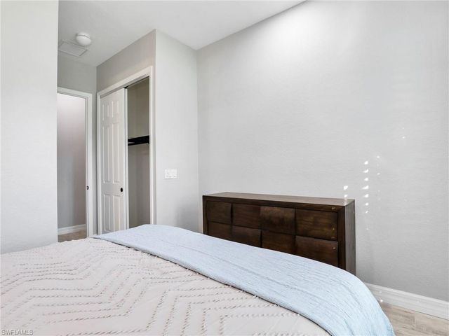 28524 Longford CT, Bonita Springs, FL 34135