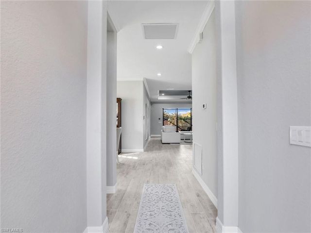 28524 Longford CT, Bonita Springs, FL 34135