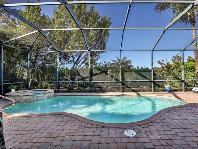 28524 Longford CT, Bonita Springs, FL 34135