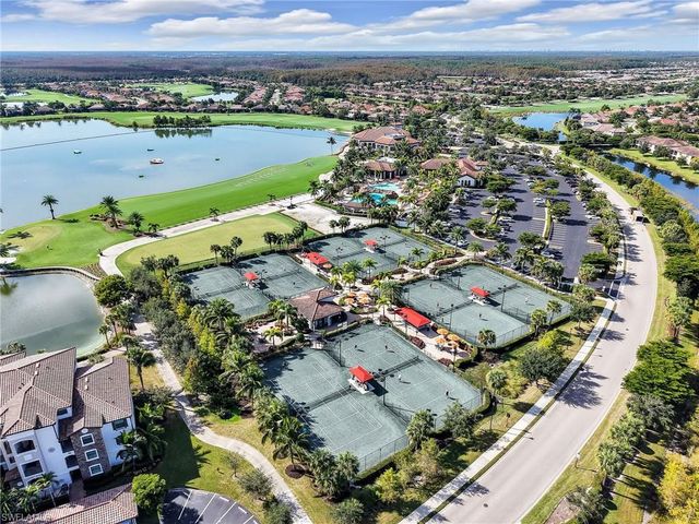 28524 Longford CT, Bonita Springs, FL 34135