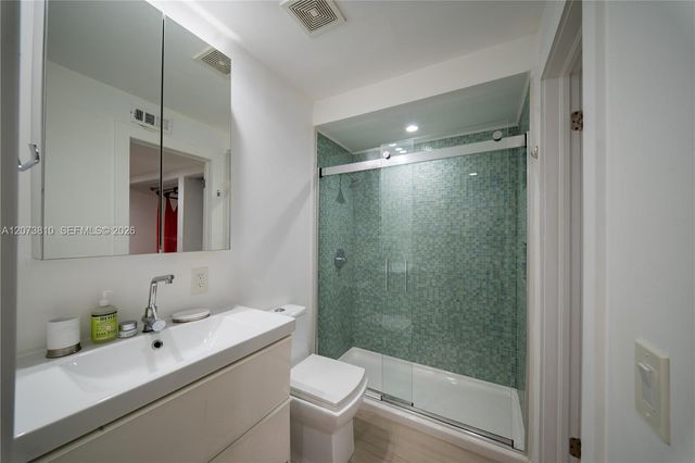 405 N Hibiscus Drive 202, Miami Beach, FL 33139