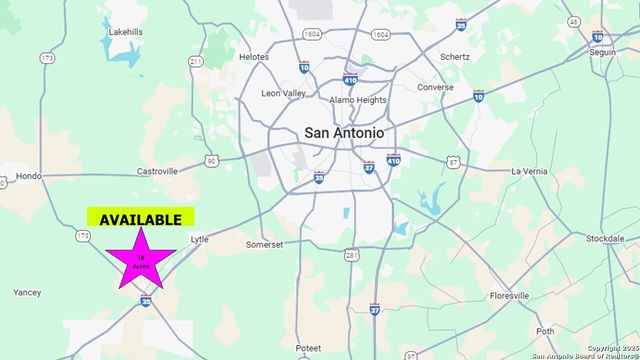 803 County Road 6612, Devine, TX 78016