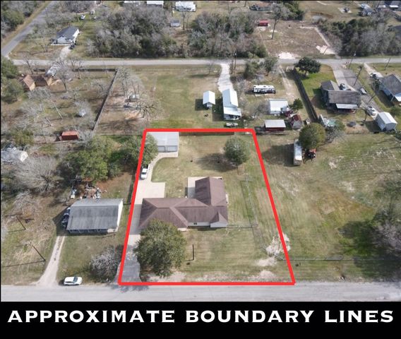 24501 Donegal St, Hempstead, TX 77445