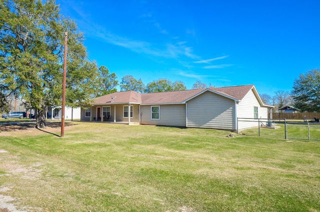 24501 Donegal St, Hempstead, TX 77445