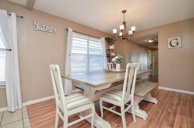 24501 Donegal St, Hempstead, TX 77445