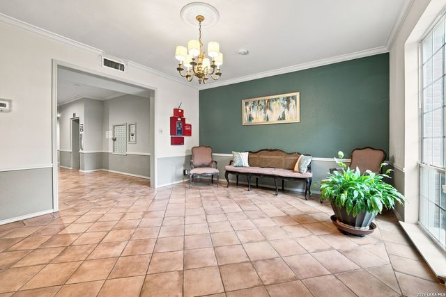 7709 Broadway Apt 323, San Antonio, TX 78209