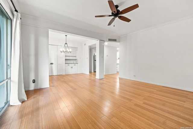 7709 Broadway Apt 323, San Antonio, TX 78209