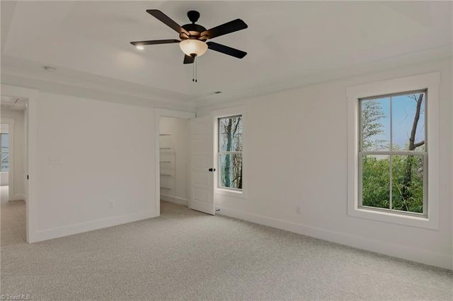 824 Vandar Drive, Winston-salem, NC 27106